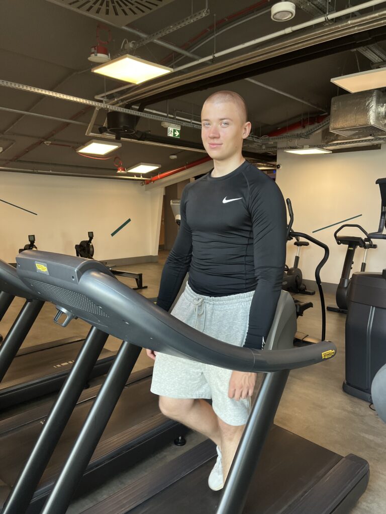 Adrian Wyszomirski trener personalny Warszawa Praga-Południe – dlaczego nie widzisz efektów treningu po 30 na siłowni CityFit Wiatraczna