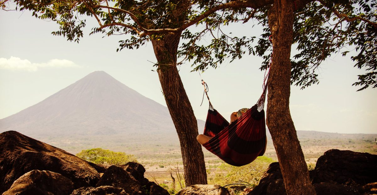 Read more about the article Jak żyć bardziej świadomie i nie przegapić życia?