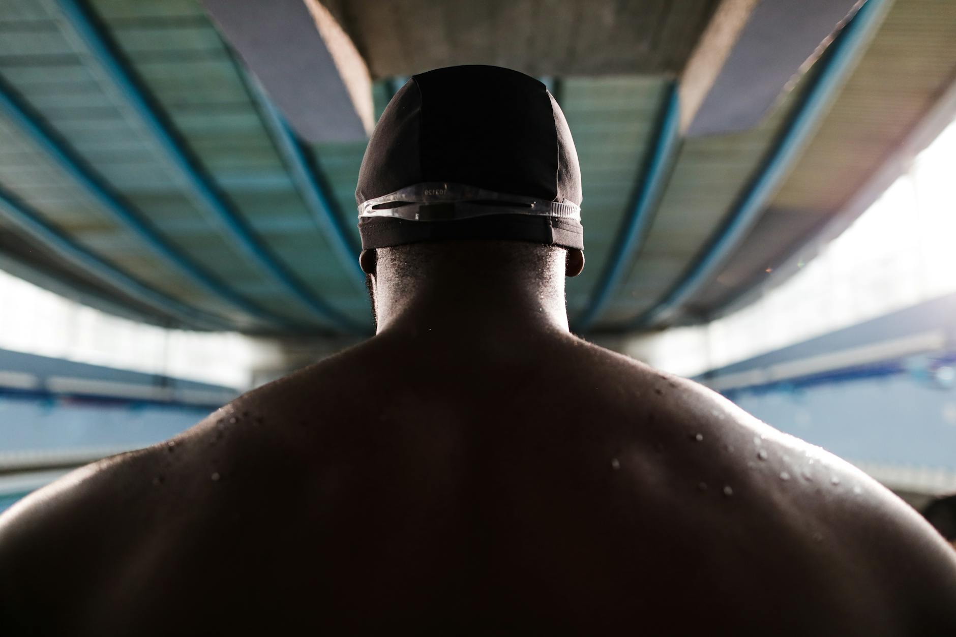 You are currently viewing Top 3 Ćwiczenia na Tył Barku – Jak Wzmocnić Tylne Aktony Dla Stabilizacji i Estetyki