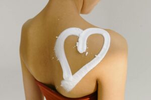 Read more about the article Jak zadbać o stawy podczas treningu? 🦴🛡️