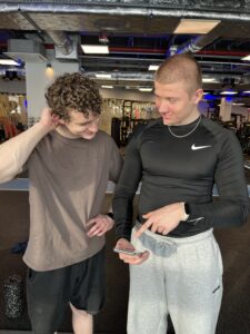 Read more about the article Ciągłe zmęczenie po 30 – dlaczego odpoczynek nie działa i co z tym zrobić