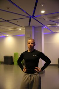 Read more about the article Jak zacząć ćwiczyć po 30 – zanim dopadnie Cię żal, którego nie cofniesz