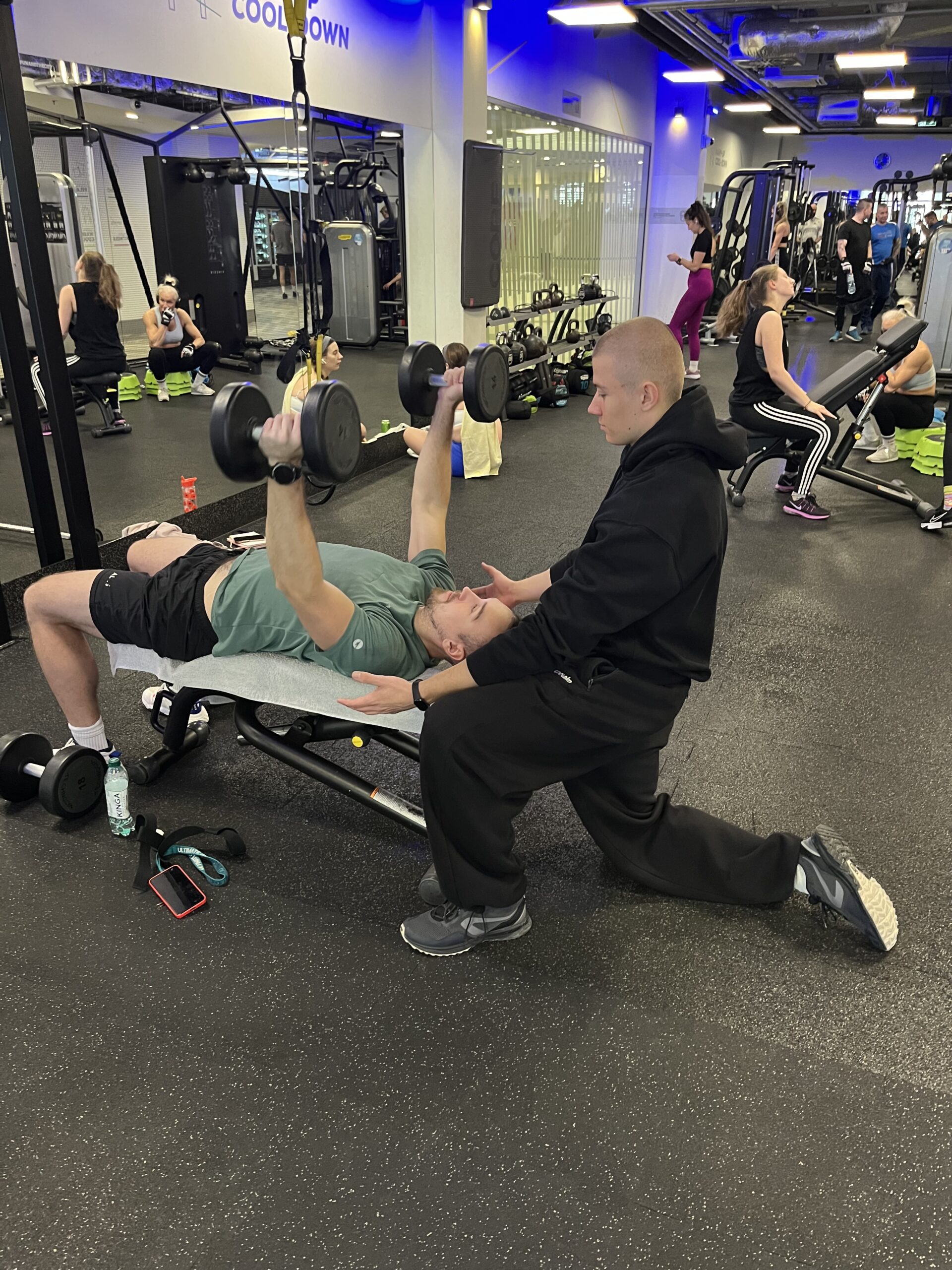 Read more about the article Brak energii po pracy? To nie stres – to brak formy